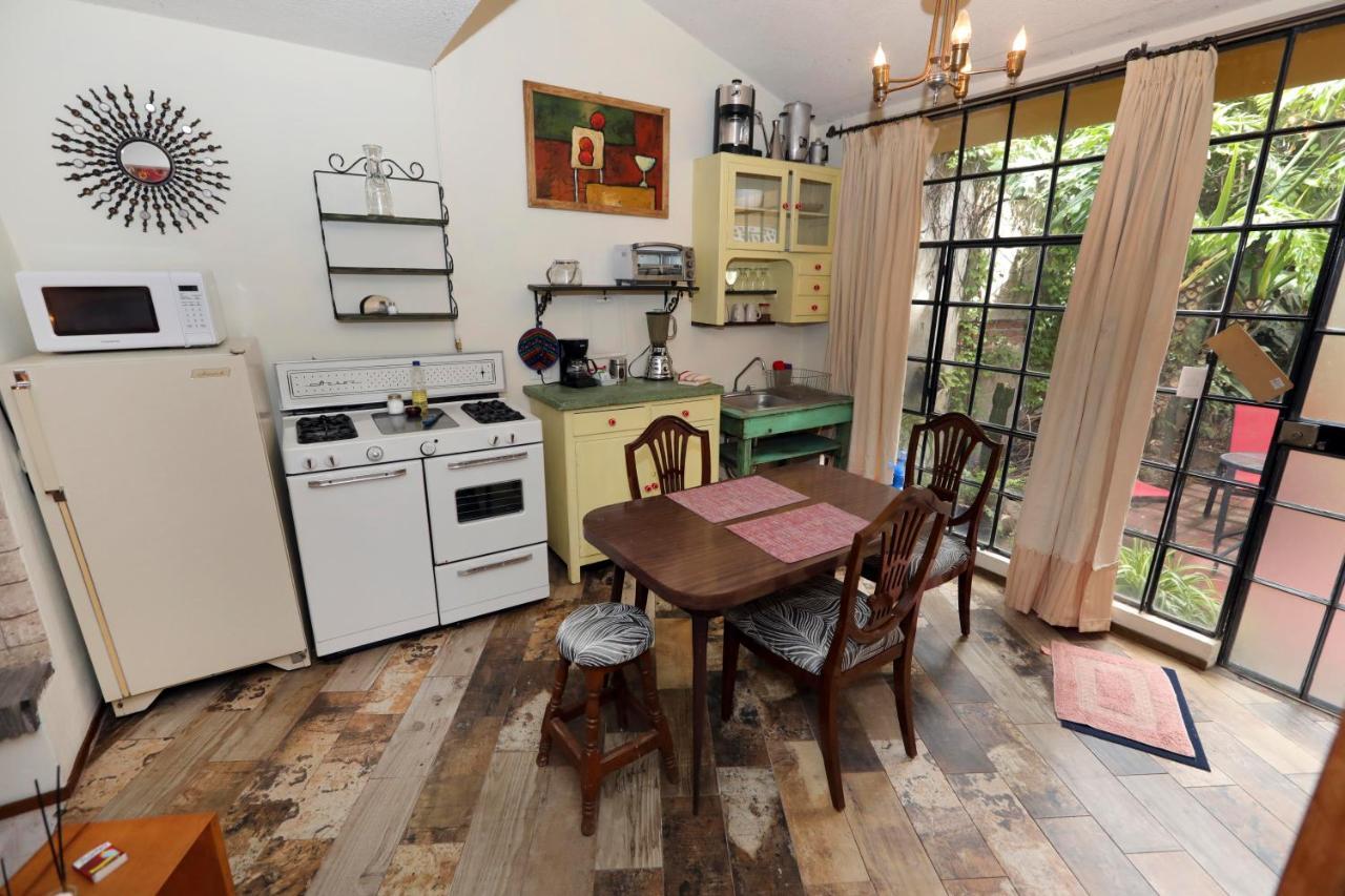 Majikal B&B -Retro โชลูลา ภายนอก รูปภาพ
